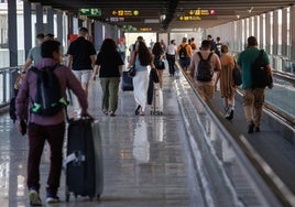 Los aeropuertos españoles registran 145 millones de pasajeros, un 5% más hasta mayo