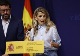 La portavoz de Sumar, Verónica M. Barbero, a la entrada del pleno de este jueves en el Congreso.