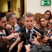 Alberto Núñez Feijóo atiende este jueves a los medios en el Congreso.