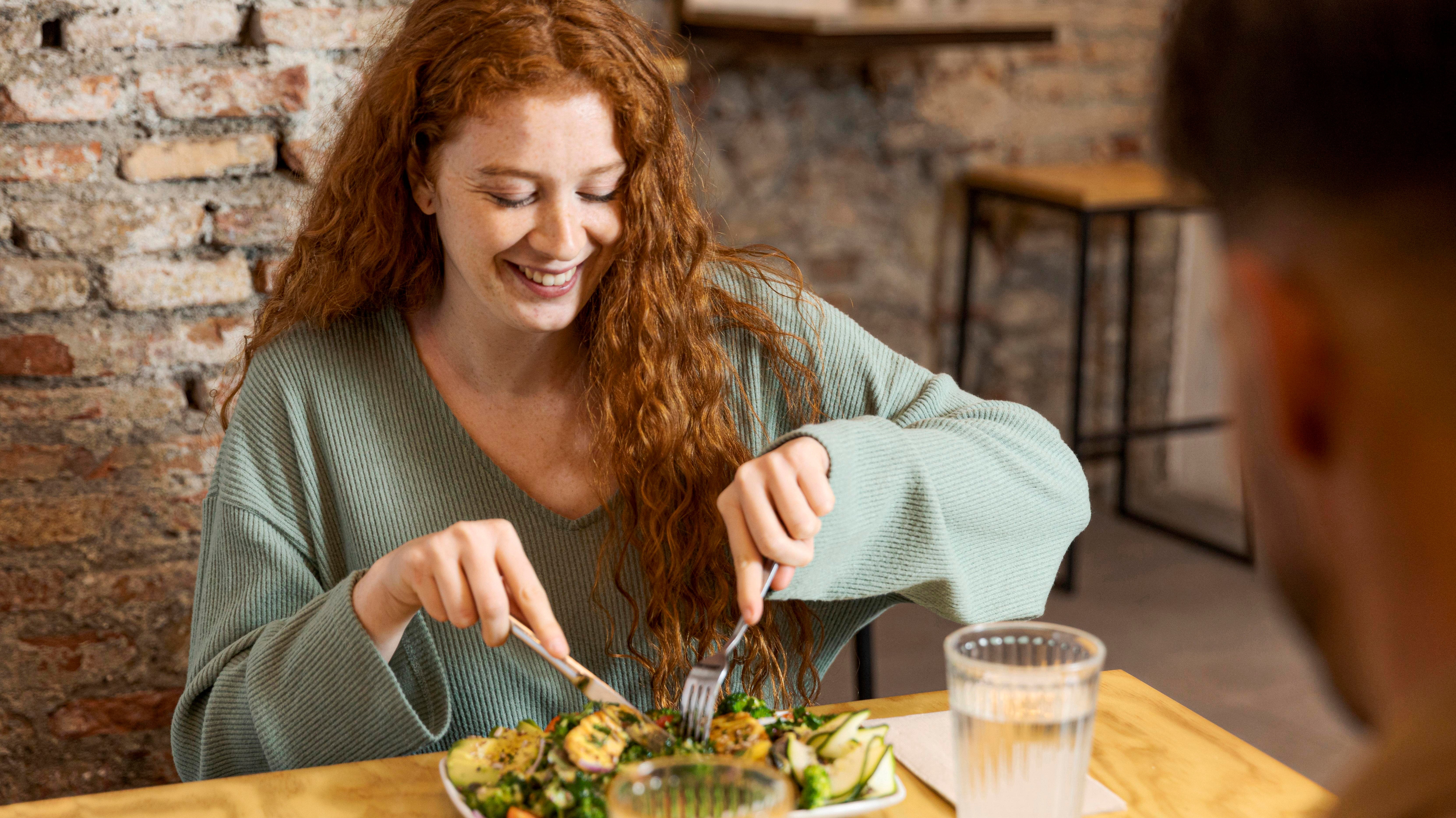 Por qué tienes que comer más proteína de origen vegetal en lugar de tanta proteína animal