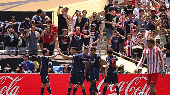El PSG se ceba con un Atlético que despertó tarde