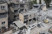 Un misil ha caído en Bnei Brak y destruido varias casas de la población israelí.