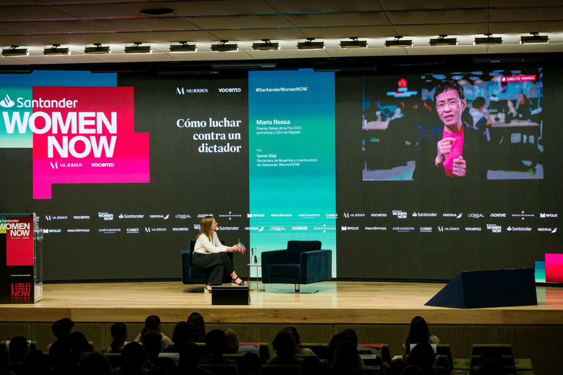 María Ressa, Premio Nobel de la Paz 2021, periodista y CEO de Rappler, entrevistada por Ixone Díaz, redactora de Mujerhoy y coordinadora de Santander WomenNOW.