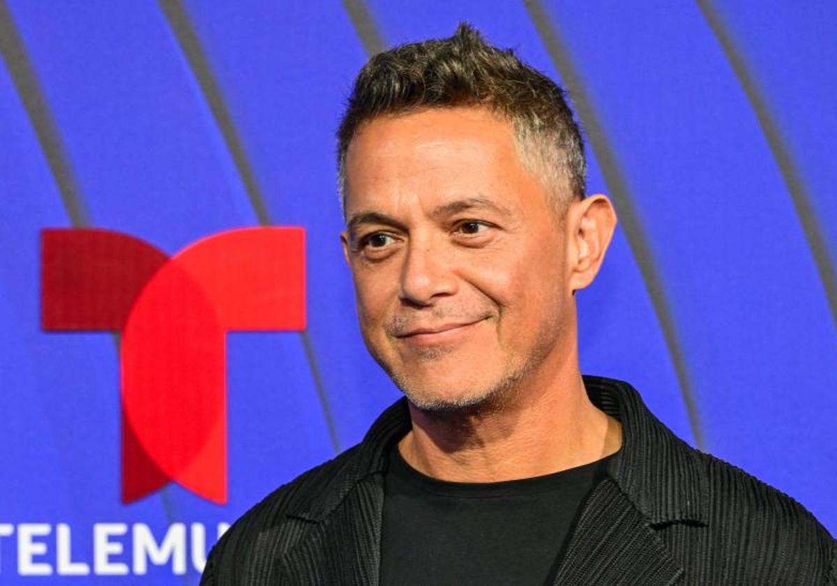 Alejandro Sanz Responds to Ivet Playa: "I Had a Very Beautiful Memory of Us, Two Adults Sharing Their Affection"