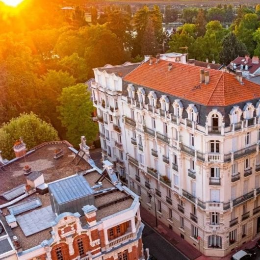 Ni Budapest ni Bath, la ciudad con las mejores aguas termales está en Francia y es perfecta para desconectar