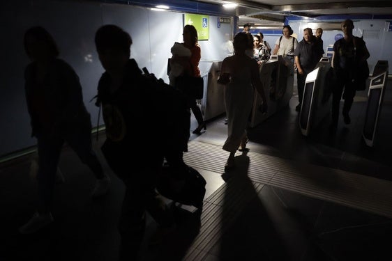 Las eléctricas apuntan a Red Eléctrica como «única responsable» del apagón