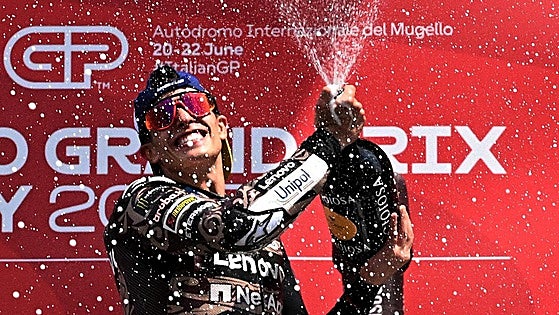Márquez 'el Rojo' conquista su plaza más difícil