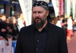 Por qué Ricardo Castella, de La Revuelta, prefiere que no le paren los fans: «En general, la gente lo entiende...»