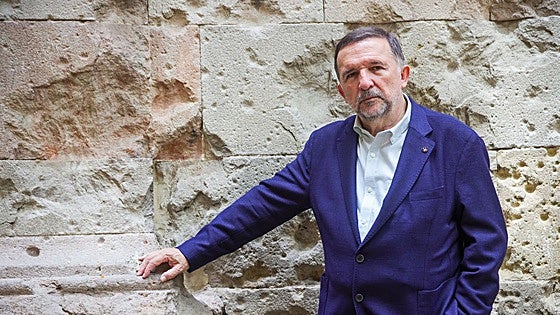 «No regalemos el alma a la inteligencia artificial», reclama Sergio Vila-Sanjuán