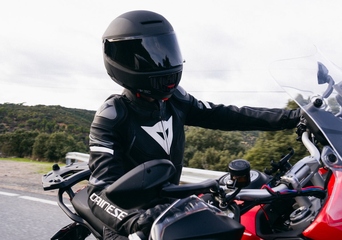 ZYON Helmet