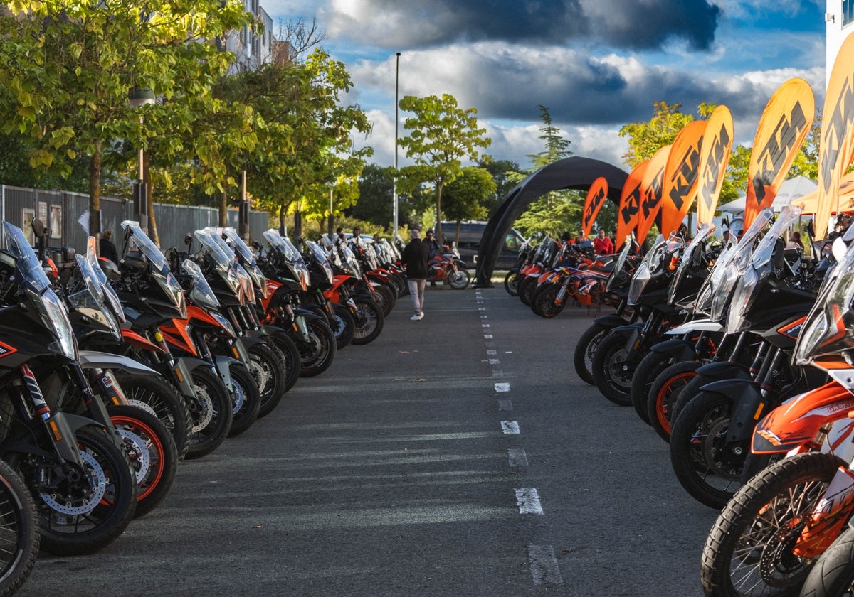 X KTM Meeting