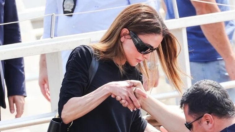Qué pinta Rania de Jordania en la multimillonaria boda de Jeff Bezos en Venecia: la conexión de la reina más elegante con Amazon