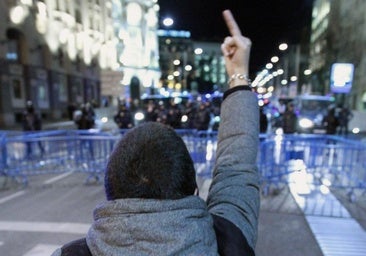 Diez años con la 'ley mordaza' que Sánchez no ha logrado derogar