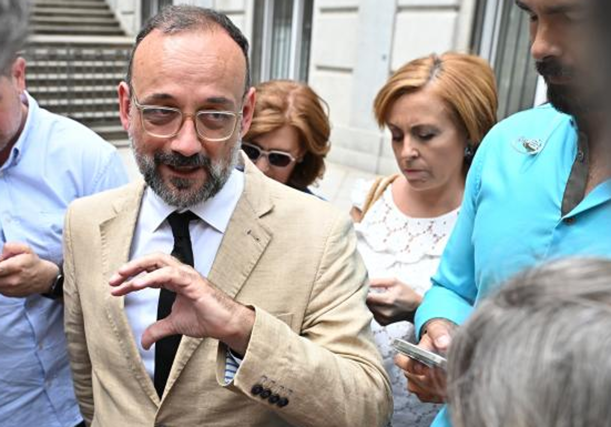 Benet Salellas, abogado de Santos Cerdán