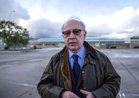 Rodrigo Rato abandona la prisión de Soto del Real en octubre de 2020.