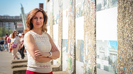 Paloma Sánchez-Garnica: «Los totalitarismos mudan de rostro, no de alma»