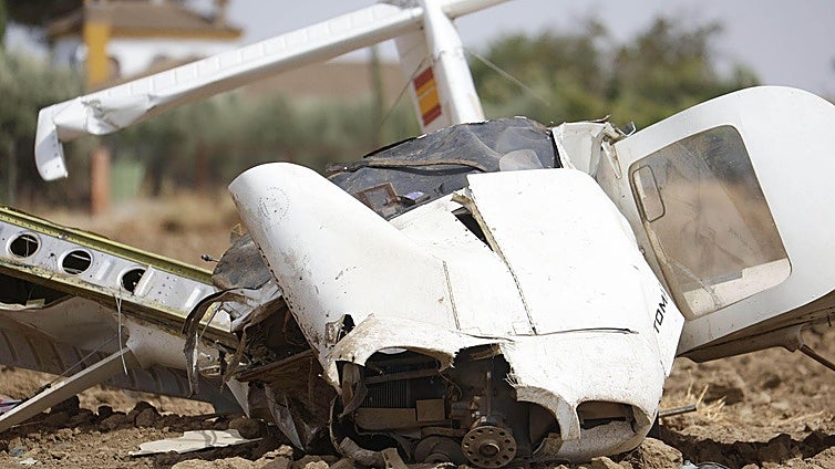 Dos muertos al estrellarse una avioneta en la provincia de Cádiz