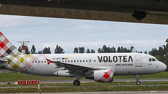 Muere en Milán un hombre succionado por el motor de un avión con destino a Asturias
