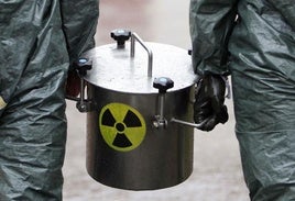 Endesa e Iberdrola reclaman al Gobierno 778 millones por la gestión de los residuos nucleares