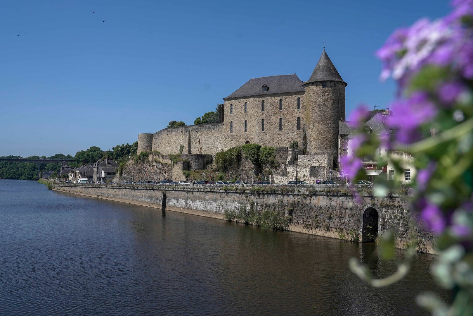 Mayenne, mil años de historia