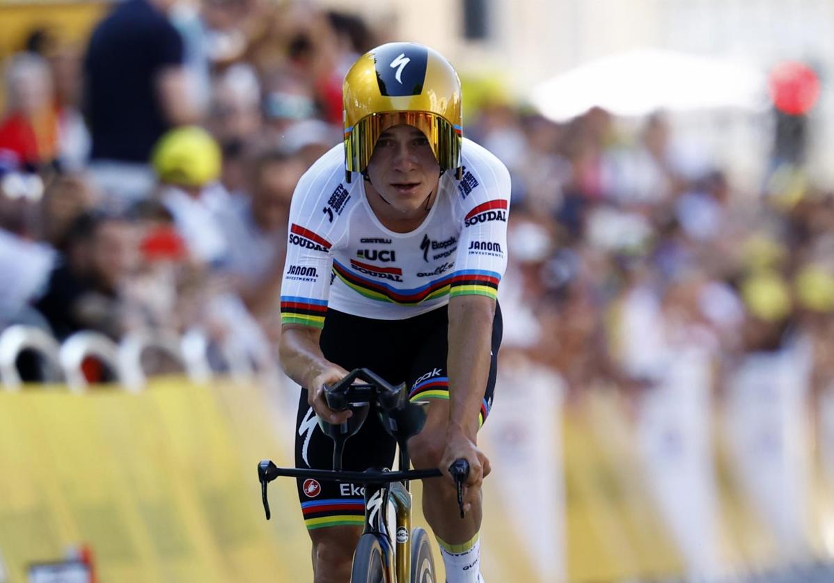 Remco Evenepoel, tras marcar el mejor tiempo en la crono.