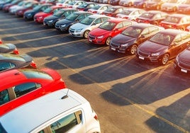 Las ventas de turismos de ocasión aumentaron más de un 8% en junio, hasta las 173.667 unidades