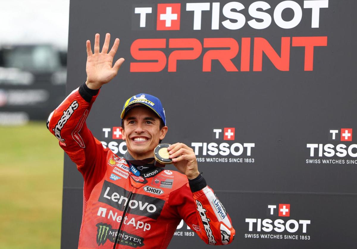 Marc Márquez celebrates his victory in the German GP sprint.