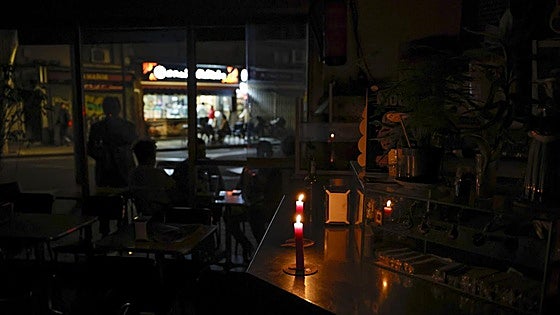 España sigue dopando al sistema con el doble de gas dos meses y medio después del 'cero eléctrico'