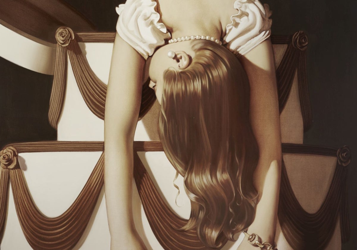 Imagen principal - Details of three works by Anna Weyant, exhibited at the Thyssen Museum: Festejada, Agonía, and Amigos.