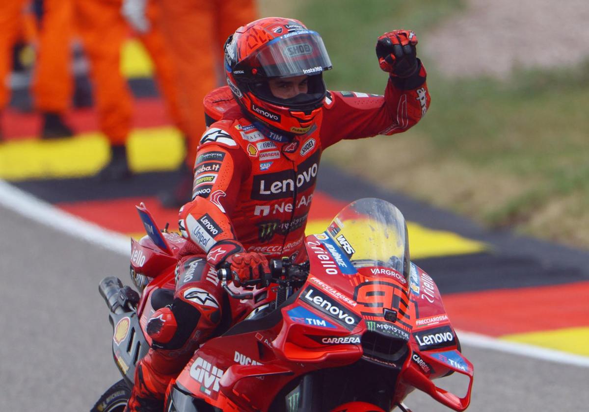 Marc Márquez celebrates victoriously in Germany.