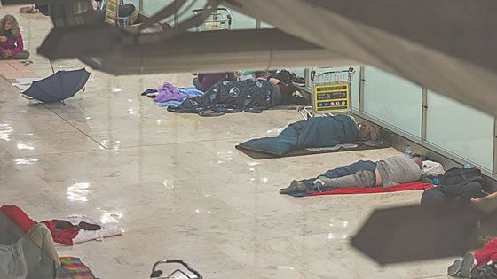 Una treintena de 'sinhogar' de Barajas ha aceptado acudir al albergue del Ayuntamiento