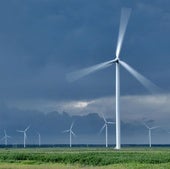 Las eléctricas reducirán sus inversiones si la CNMC no mejora su retribución