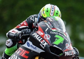 Joe Roberts triunfa en Moto2 y Manu González logra el colchón