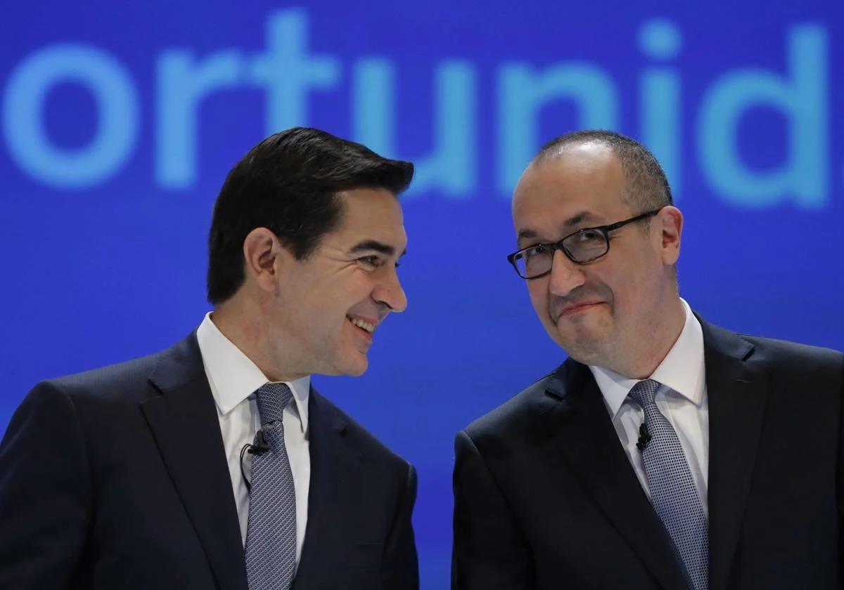 El presidente y el consejero delegado de BBVA, Carlos Torres y Onur Genç.