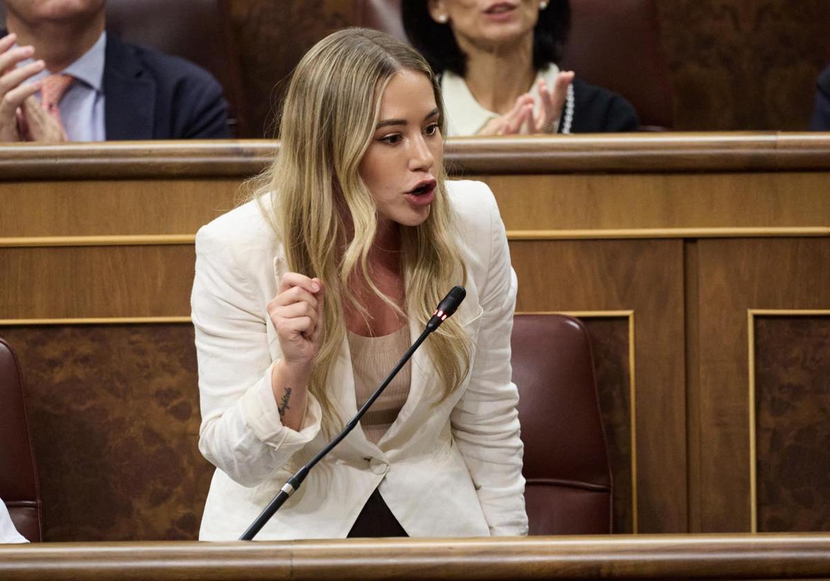 La diputada del PP con un currículum falso dimite de todos sus cargos: «Asumo mi responsabilidad»