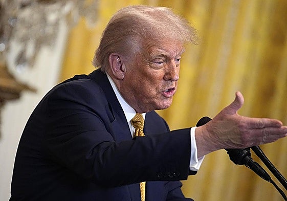 Trump se encuentra con sus fantasmas en Escocia