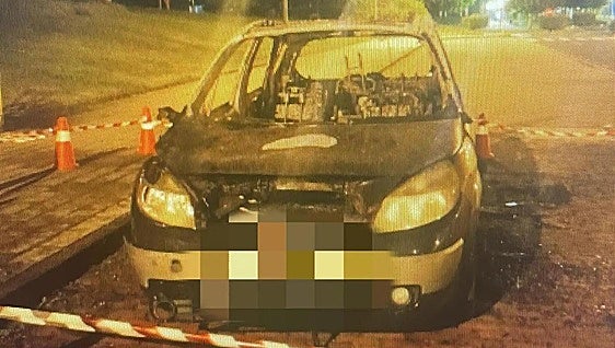 Atropella a un peregrino que iba en bicicleta en Bilbao y quema su coche para borrar pruebas