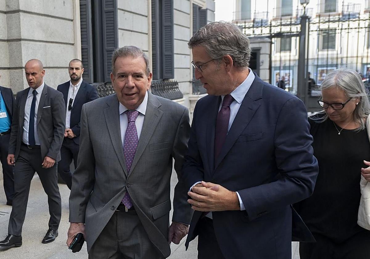 Alberto Núñez Feijóo se reunió en septiembre del año pasado con el opositor Edmundo González Urrutia.