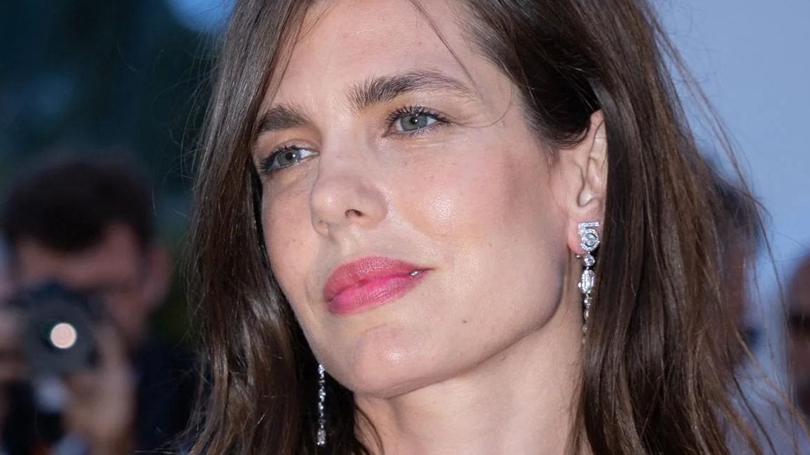 Carlota Casiraghi cumple 39 años cada vez más lejos de su madre, Carolina de Mónaco: a esa misma edad, su madre se quedó calva por amor