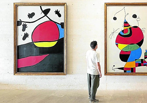 Dos pinturas del artista en la Fundación Miró