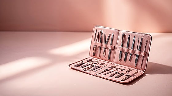 Si te vas de viaje llévate contigo este set de manicura para manos y pies