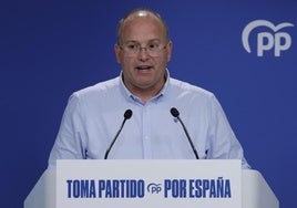 El secretario general del PP, Miguel Tellado, durante la rueda de prensa de este miércoles.