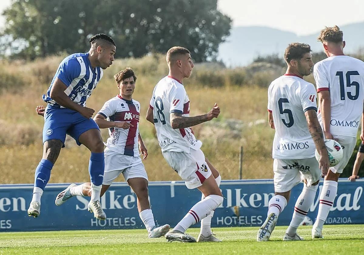 Mariano remata en el amistoso del miércoles ante el Huesca