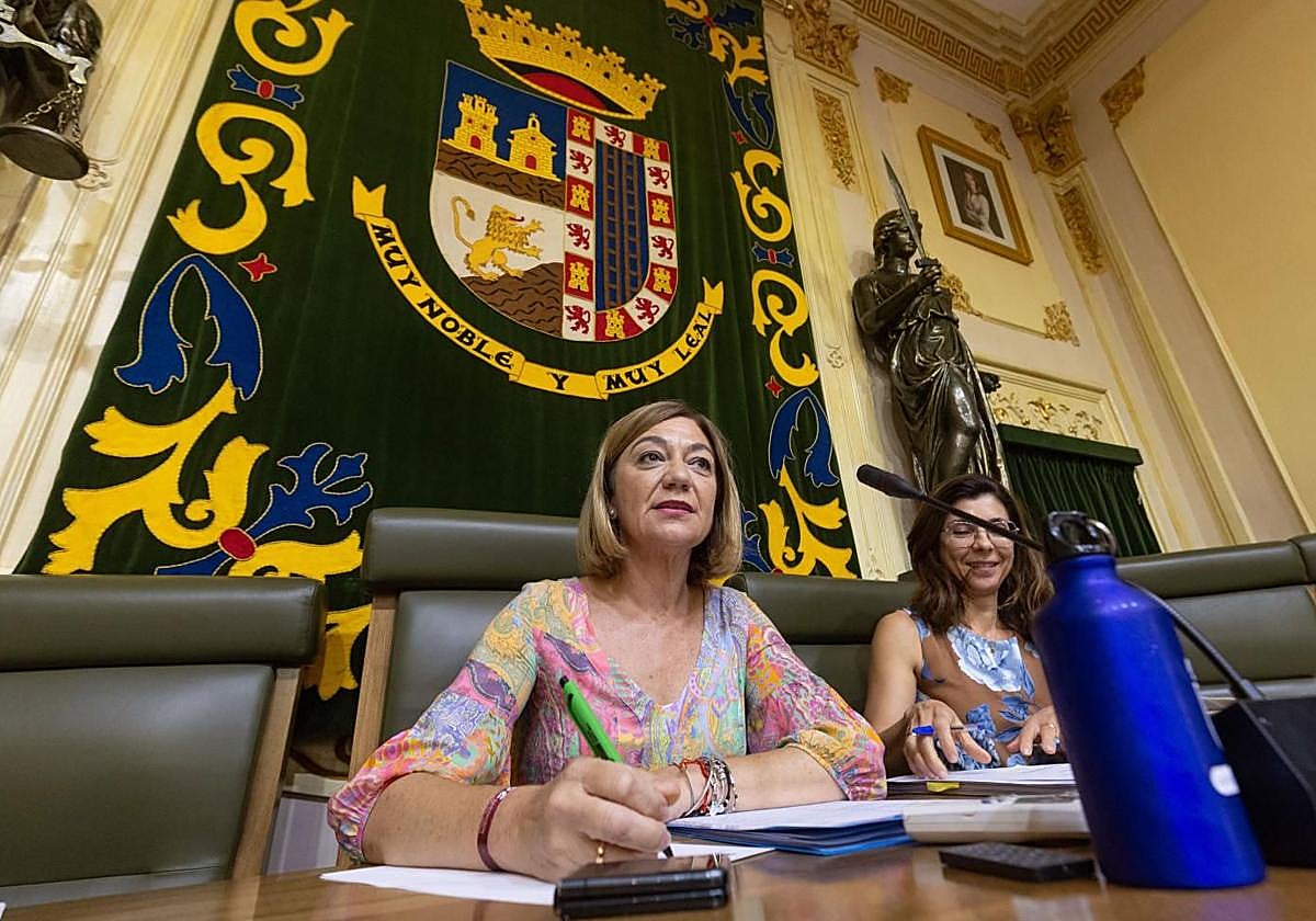 La alcaldesa de Jumilla, Seve González.