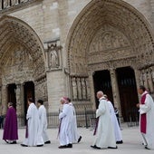 Un grupo de religiosos en París.