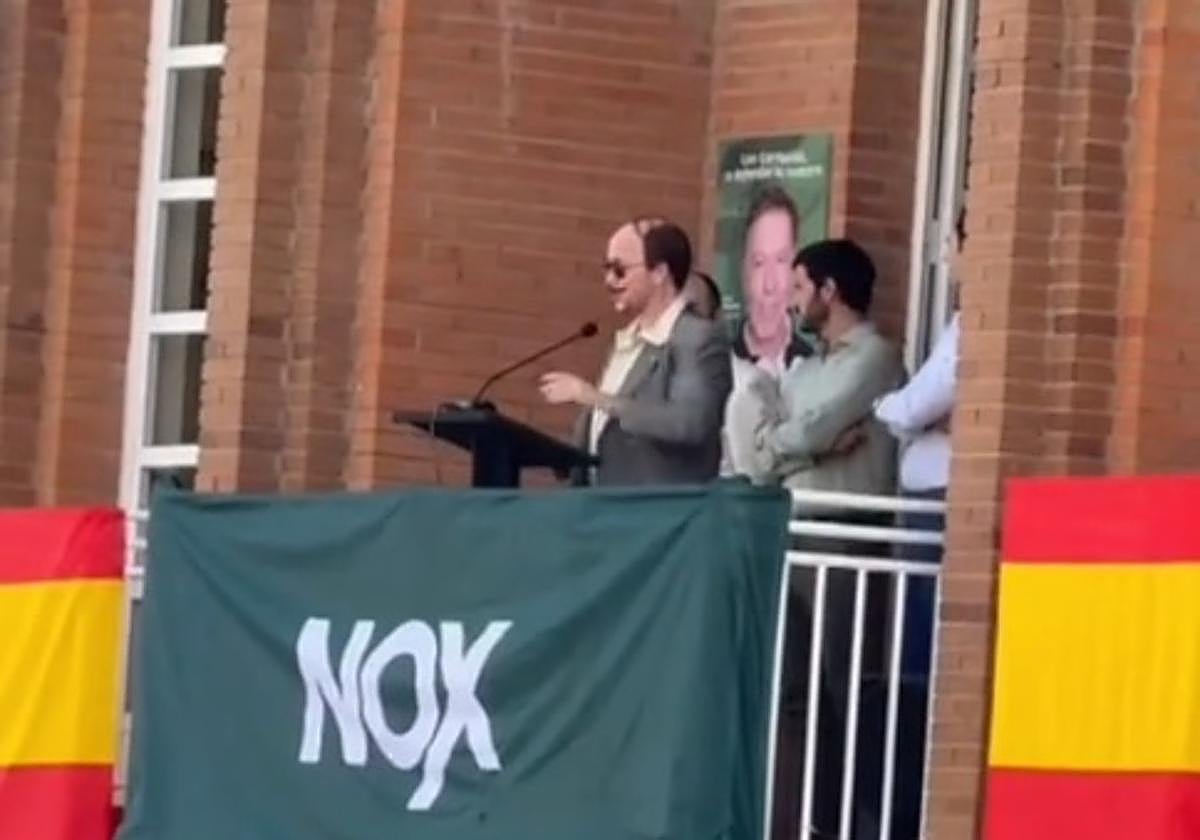 Santiago Segura, caracterizado como Torrente.