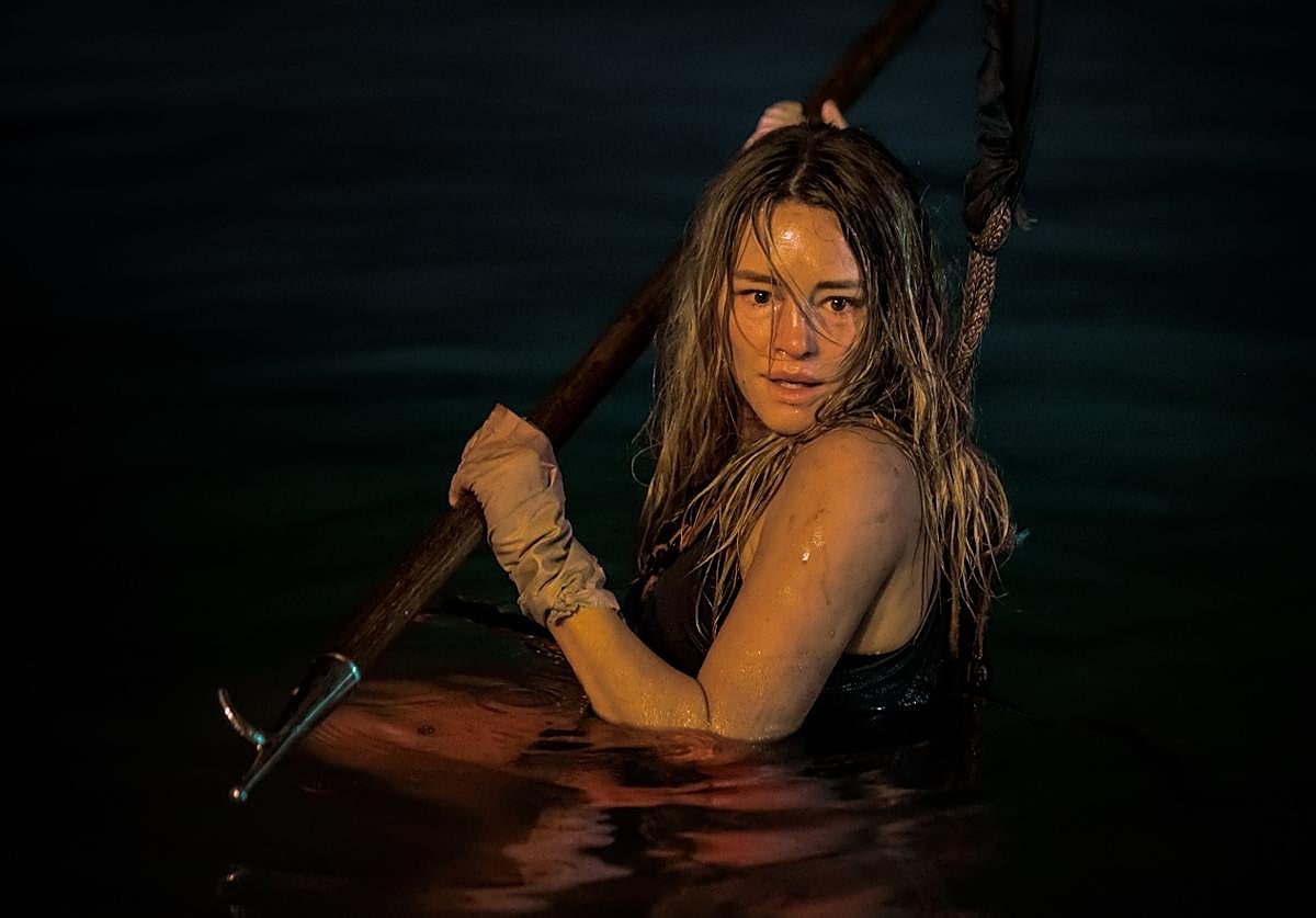 Hassie Harrison en 'Dangeorous Animals'.