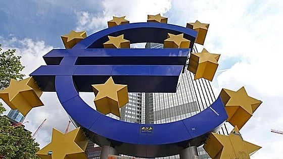 La zona euro frena su expansión en plena tensión arancelaria