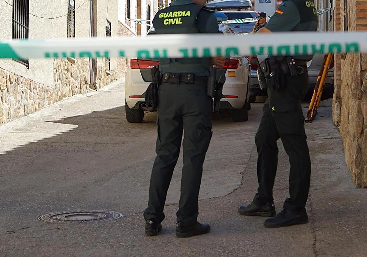 Dos guardias civiles en una imagen de archivo.