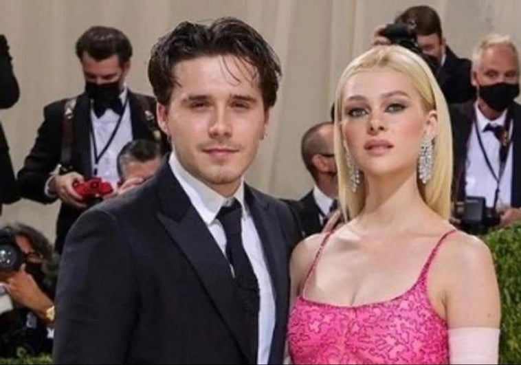El discurso de boda de Brooklyn Beckham fue una «puñalada» al corazón de David y Victoria